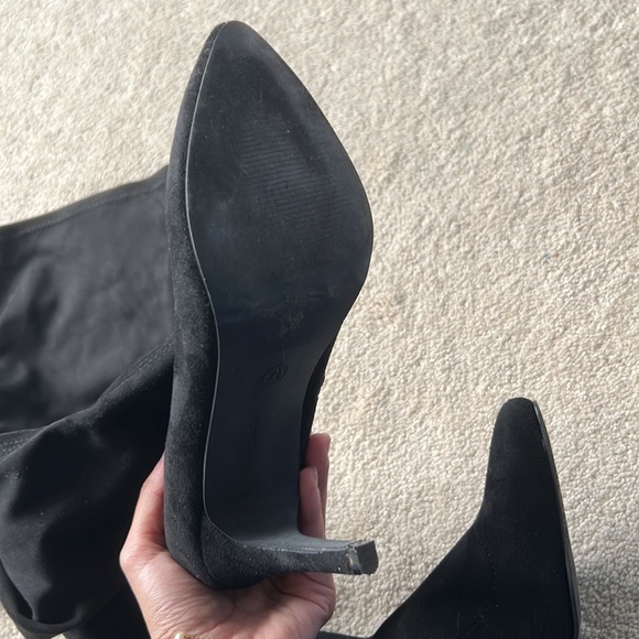 Suede knee high boots - Picture 4 of 4